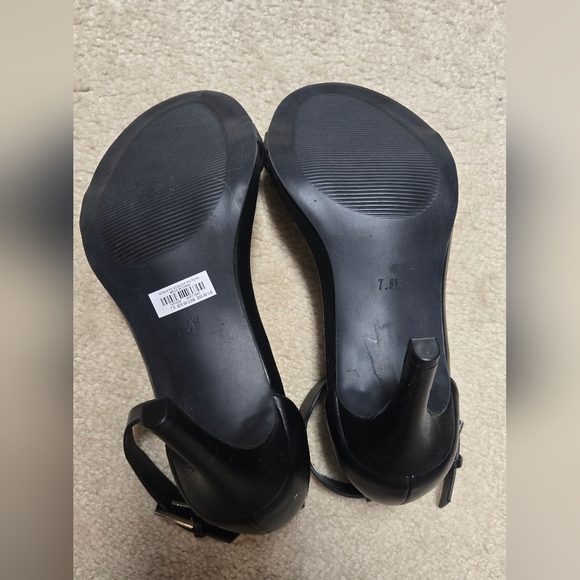 Torrid Black Faux Leather Strappy Heels Size 7.5 Wide - Picture 3 of 4